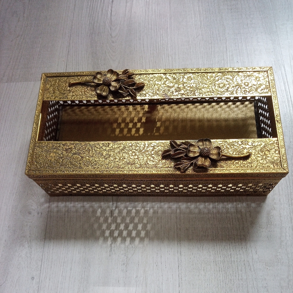 Vintage Metal Tissue Box Holder Hollywood Regency